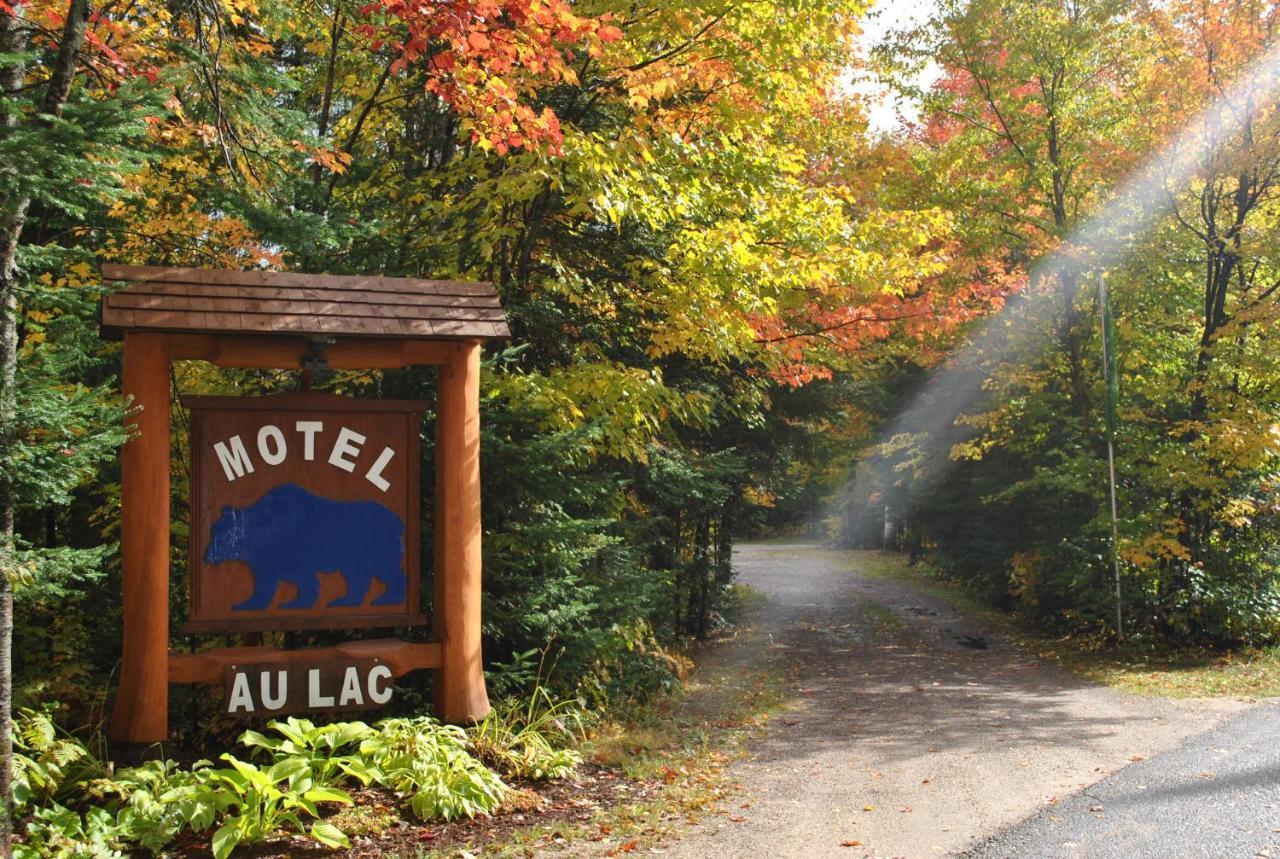 Motel Ours Bleu Lac-Saguay Esterno foto